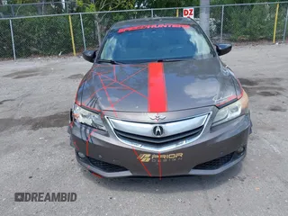 2013 Acura ILX Technology with VIN 19VDE1F70DE002429, listed as a IAAI auction lot 41921425 with 180,579 mi miles and . Bid and sale history available at DreamBid. Image 12.