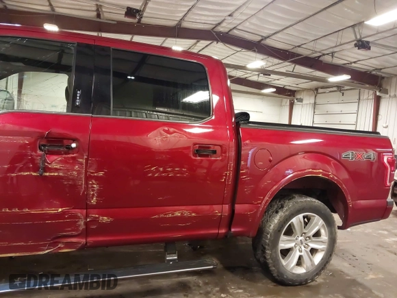 2015 Ford F-150 XLT z VIN 1FTEW1EG8FFC49104, wystawiony jako IAAI lot #42549925 z przebiegiem 105 331 mil mil oraz . Historia ofert i sprzedaży dostępna na DreamBid. Obrazek 12.