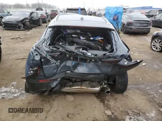 2024 Mazda CX-30 Premium z VIN 3MVDMBDY9RM712503, wystawiony jako Copart lot #44981225 z przebiegiem 3774 mil mil oraz Nie do naprawy • Non repairable. Historia ofert i sprzedaży dostępna na DreamBid. Obrazek 6.