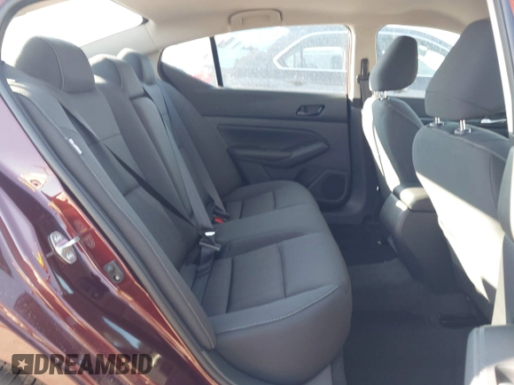 2025 Nissan Altima SV z VIN 1N4BL4DV1SN390275, wystawiony jako IAAI lot #42223725 z przebiegiem 1 640 mil mil oraz . Historia ofert i sprzedaży dostępna na DreamBid. Obrazek 8.