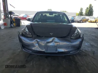 2023 Tesla Model 3 with VIN 5YJ3E1EA4PF456228, listed as a Copart auction lot 61442085 with 121,173 mi miles and Clean title. Bid and sale history available at DreamBid. Image 5.