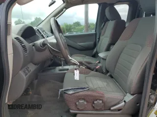 2010 Nissan Frontier SE с VIN 1N6AD0CW8AC407960, выставлен на аукционе Copart как лот 58578675 с пробегом 112 674 миль миль и Списание • Salvage title. История ставок и продаж доступна на DreamBid. Изображение 7.