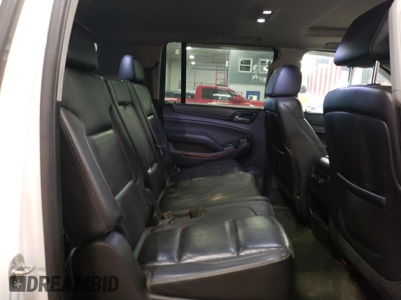 2015 GMC Yukon XL SLT z VIN 1GKS2HKC4FR545409, wystawiony jako Copart lot #55401425 z przebiegiem 214 848 mil mil oraz Czysty tytuł • Clean title. Historia ofert i sprzedaży dostępna na DreamBid. Obrazek 11.