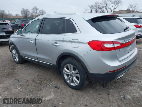 2017 Lincoln MKX Premiere z VIN 2LMPJ8JR0HBL50732, wystawiony jako IAAI lot #41564284 z przebiegiem 48 223 mil mil oraz . Historia ofert i sprzedaży dostępna na DreamBid. Obrazek 3.