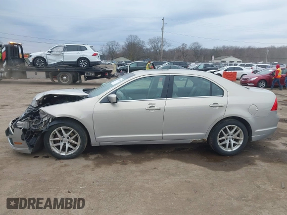 2010 Ford Fusion SEL with VIN 3FAHP0JGXAR119899, listed as a IAAI auction lot 41889286 with 159,834 mi miles. Bid and sale history available at carsss.com. Image 14.