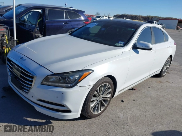 2015 Hyundai Genesis 3.8L with VIN KMHGN4JE1FU059833, listed as a IAAI auction lot 41711970 with 159,061 mi miles. Bid and sale history available at carsss.com. Image 2.
