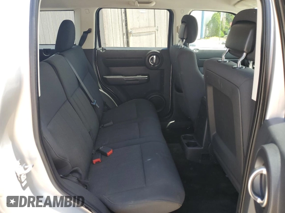 2011 Dodge Nitro Heat with VIN 1D4PU4GK0BW604975, listed as a Copart auction lot 56979275 with 160,494 mi miles and Salvage title. Bid and sale history available at DreamBid. Image 11.