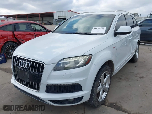 2015 Audi Q7 S line Prestige z VIN WA1DGAFE4FD031348, wystawiony jako IAAI lot #41513171 z przebiegiem 139 013 mil mil oraz . Historia ofert i sprzedaży dostępna na DreamBid. Obrazek 21.