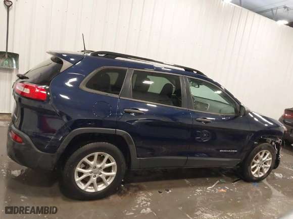 2016 Jeep Cherokee Sport with VIN 1C4PJMAB6GW286544, listed as a IAAI auction lot 41772515 with 67,862 mi miles. Bid and sale history available at carsss.com. Image 13.