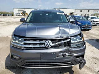 2018 Volkswagen Atlas SE z VIN 1V2DR2CA5JC551952, wystawiony jako Copart lot #53722495 z przebiegiem 128 721 mil mil oraz Szkoda całkowita • Salvage title. Historia ofert i sprzedaży dostępna na DreamBid. Obrazek 5.