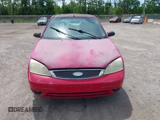 2005 Ford Focus S с VIN 3FAFP31N35R126691, выставлен на аукционе IAAI как лот 42330604 с пробегом 232 782 миль миль и . История ставок и продаж доступна на DreamBid. Изображение 6.