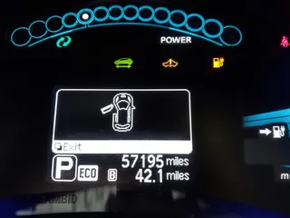 2015 Nissan LEAF SV with VIN 1N4AZ0CP1FC316894, listed as a IAAI auction lot 41826724 with 57,195 mi miles. Bid and sale history available at carsss.com. Image 7.