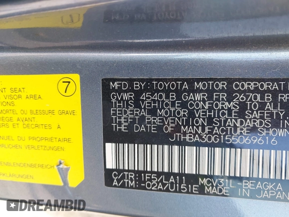 2005 Lexus ES 330 with VIN JTHBA30G155069616, listed as a IAAI auction lot 42093544 with 291,157 mi miles. Bid and sale history available at carsss.com. Image 9.