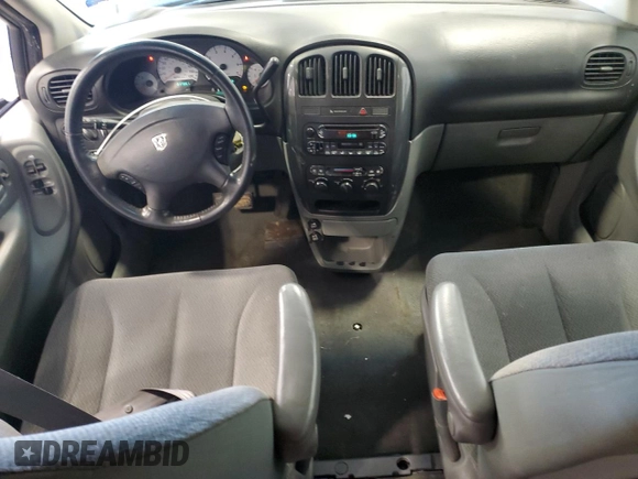 2005 Dodge Caravan SXT with VIN 2D4GP44L35R246076, listed as a Copart auction lot 52120915 with 217,861 mi miles and Non Repairable. Bid and sale history available at DreamBid. Image 8.