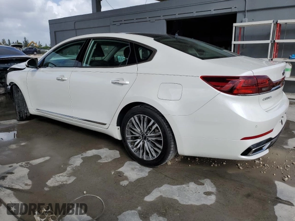 2020 Kia Cadenza Limited with VIN KNALC4J17L5232666, listed as a Copart auction lot 78526554 with 26,300 mi miles and Non Repairable. Bid and sale history available at carsss.com. Image 2.