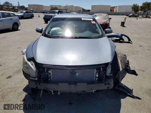 2012 Nissan Maxima SV z VIN 1N4AA5AP5CC842819, wystawiony jako Copart lot #64054495 z przebiegiem 129 482 mil mil oraz Szkoda całkowita • Salvage title. Historia ofert i sprzedaży dostępna na DreamBid. Obrazek 5.