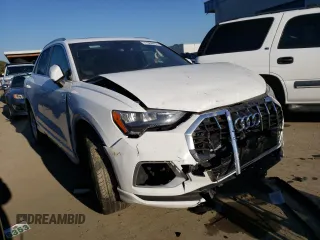 2021 Audi Q3 Premium with VIN WA1AUCF3XM1087993, listed as a Copart auction lot 71384412 with 32,448 mi miles. Bid and sale history available at carsss.com. Image 4.
