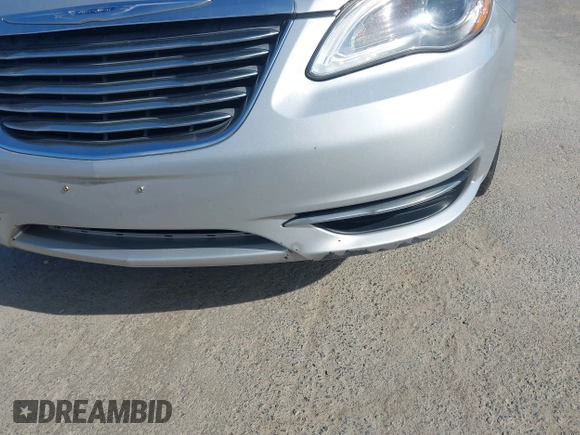 2012 Chrysler 200 LX with VIN 1C3CCBAB4CN320756, listed as a IAAI auction lot 42149497 with 137,037 mi miles. Bid and sale history available at carsss.com. Image 6.
