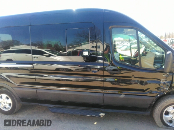 2020 Ford Transit Passenger XL with VIN 1FBAX2C87LKB25667, listed as a IAAI auction lot 41854903 with 132,423 mi miles and . Bid and sale history available at DreamBid. Image 13.