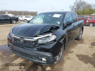 2017 Honda Ridgeline RTL z VIN 5FPYK3F59HB014002, wystawiony jako IAAI lot #41781159 z przebiegiem 110 393 mil mil oraz . Historia ofert i sprzedaży dostępna na DreamBid. Obrazek 6.