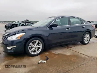 2015 Nissan Altima SL with VIN 1N4AL3AP8FC160259, listed as a Copart auction lot 59900305 with 131,223 mi miles and Salvage title. Bid and sale history available at DreamBid. Image 1.