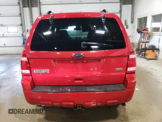 2010 Ford Escape XLT z VIN 1FMCU9DG1AKD32995, wystawiony jako Copart lot #52243195 z przebiegiem 188 003 mil mil oraz Czysty tytuł • Clean title. Historia ofert i sprzedaży dostępna na DreamBid. Obrazek 6.