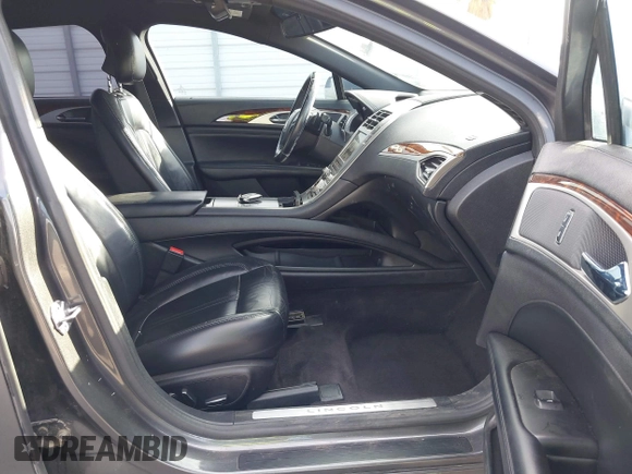 2017 Lincoln MKZ Select with VIN 3LN6L5CC8HR629422, listed as a IAAI auction lot 41566066 with 95,588 mi miles and . Bid and sale history available at DreamBid. Image 5.