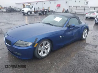 2007 BMW Z4 3.0i with VIN 4USBU33517LW71220, listed as a IAAI auction lot 41255482 with 116,775 mi miles and . Bid and sale history available at DreamBid. Image 2.