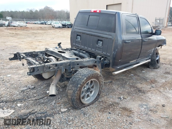 2020 Ram 2500 Tradesman with VIN 3C6UR5CL9LG123989, listed as a IAAI auction lot 41226509 with 144,018 mi miles. Bid and sale history available at carsss.com. Image 4.