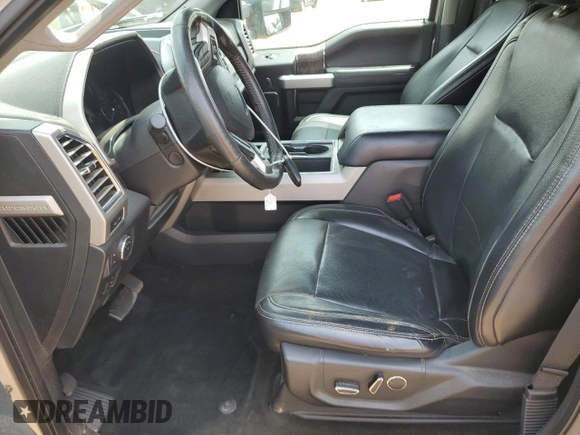 2017 Ford F-250 Lariat z VIN 1FT7W2BTXHEC94053, wystawiony jako Copart lot #61049155 z przebiegiem 57 994 mil mil oraz Szkoda całkowita • Salvage title. Historia ofert i sprzedaży dostępna na DreamBid. Obrazek 7.