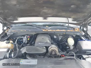 2006 Chevrolet Silverado 1500 LT1 with VIN 2GCEC13T661222743, listed as a IAAI auction lot 41837694 with 205,426 mi miles. Bid and sale history available at carsss.com. Image 10.