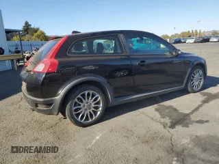 2009 Volvo C30 z VIN YV1MK672692146372, wystawiony jako Copart lot #73968714 z przebiegiem 155 069 mil mil oraz Szkody całkowita. Historia ofert i sprzedaży dostępna na DreamBid. Obrazek 3.