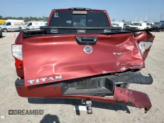 2018 Nissan Titan SV z VIN 1N6AA1E58JN505703, wystawiony jako Copart lot #52498985 z przebiegiem 178 803 mil mil oraz Szkoda całkowita • Salvage title. Historia ofert i sprzedaży dostępna na DreamBid. Obrazek 6.