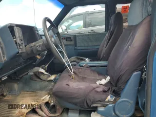 1990 GMC Sonoma z VIN 1GTCS19Z4L8502532, wystawiony jako Copart lot #71074514 z przebiegiem 148 195 mil mil oraz Szkody całkowita. Historia ofert i sprzedaży dostępna na DreamBid. Obrazek 7.