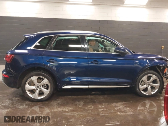 2022 Audi Q5 S line Premium Plus with VIN WA1EAAFY3N2088893, listed as a IAAI auction lot 41405327 with 35,566 mi miles. Bid and sale history available at carsss.com. Image 13.