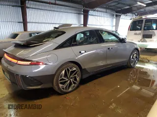 2024 Hyundai IONIQ 6 Limited with VIN KMHM54AA2RA073570, listed as a Copart auction lot 85946554 with 7,847 mi miles and Salvage Title. Bid and sale history available at carsss.com. Image 3.