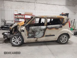 2013 Kia Soul with VIN KNDJT2A51D7525020, listed as a IAAI auction lot 41599276 with 1 mi miles. Bid and sale history available at carsss.com. Image 14.