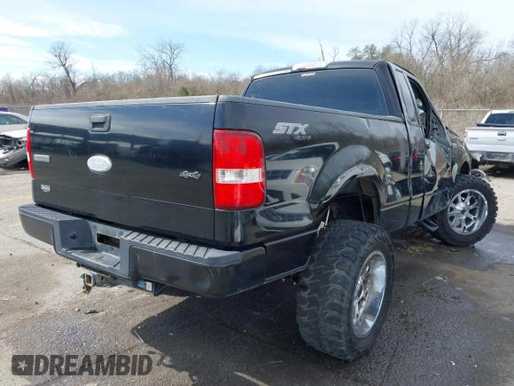 2006 Ford F-150 XL with VIN 1FTRF14W66NB37711, listed as a IAAI auction lot 41667474 with 211,205 mi miles. Bid and sale history available at carsss.com. Image 4.