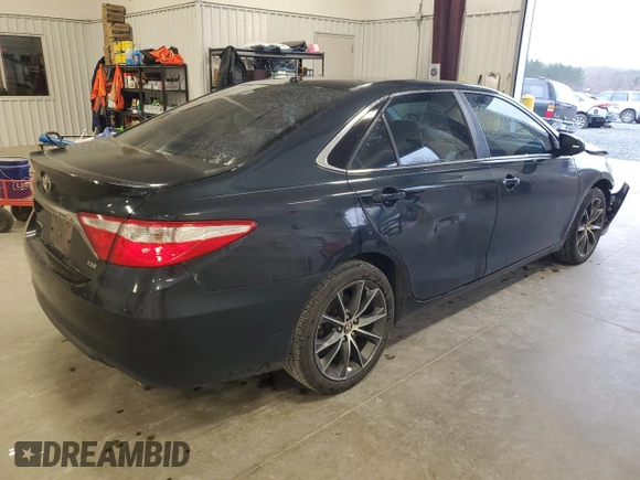 2016 Toyota Camry XSE with VIN 4T1BK1FK7GU031102, listed as a Copart auction lot 49812435 with 206,009 mi miles and Salvage Title. Bid and sale history available at carsss.com. Image 3.