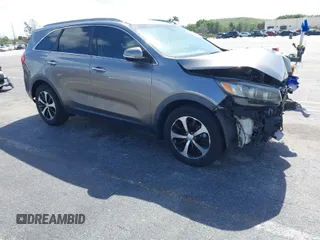 2016 Kia Sorento EX with VIN 5XYPH4A16GG126700, listed as a IAAI auction lot 41557828 with 130,102 mi miles. Bid and sale history available at carsss.com. Image 1.