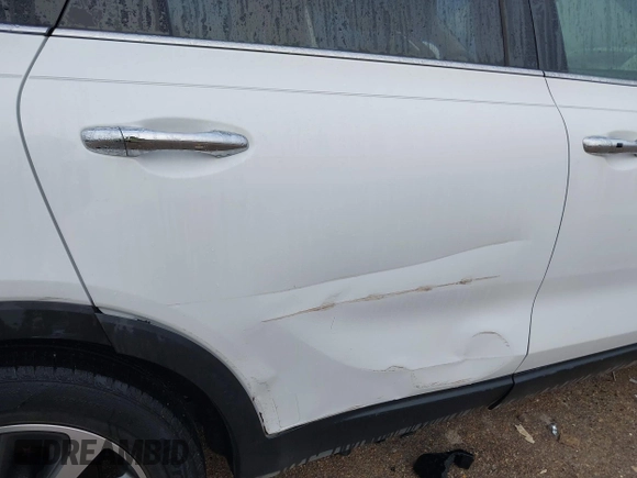 2019 Kia Sorento EX V6 with VIN 5XYPH4A55KG500564, listed as a IAAI auction lot 41169310 with 89,902 mi miles. Bid and sale history available at carsss.com. Image 17.