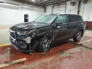 2024 Toyota Highlander LE with VIN 5TDKDRBH7RS539486, listed as a Copart auction lot 58485415 with 9,013 mi miles and Salvage title. Bid and sale history available at DreamBid. Image 1.