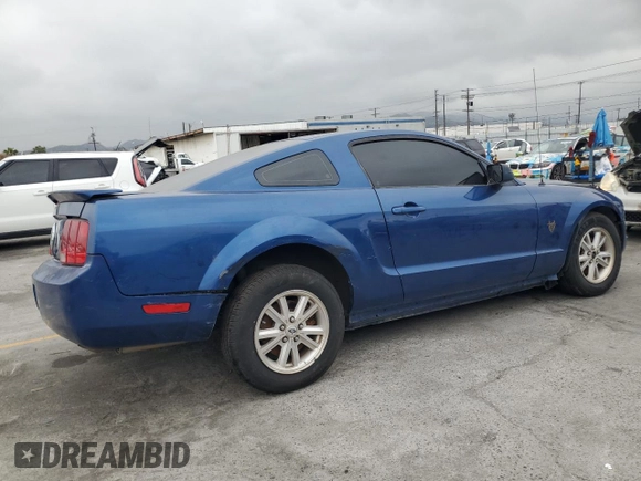 2009 Ford Mustang with VIN 1ZVHT80N495120434, listed as a Copart auction lot 56041445 with 176,625 mi miles and Clean Title. Bid and sale history available at carsss.com. Image 3.