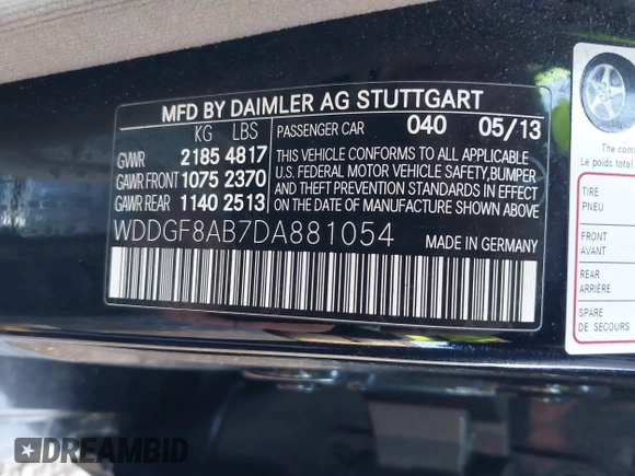 2013 Mercedes-Benz C 300 Sport with VIN WDDGF8AB7DA881054, listed as a IAAI auction lot 42138569 with 116,484 mi miles and . Bid and sale history available at carsss.com. Image 9.