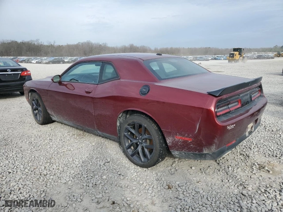 2021 Dodge Challenger SXT with VIN 2C3CDZAG9MH572708, listed as a Copart auction lot 47476175 with 137,834 mi miles and Salvage Title. Bid and sale history available at carsss.com. Image 2.
