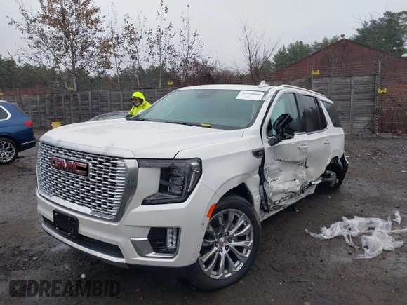 2024 GMC Yukon Denali with VIN 1GKS2DKL5RR154718, listed as a IAAI auction lot 40920060 with 3,891 mi miles. Bid and sale history available at carsss.com. Image 17.