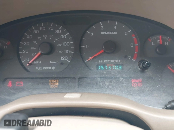2000 Ford Mustang with VIN 1FAFP4447YF178173, listed as a IAAI auction lot 41506204 with 157,370 mi miles. Bid and sale history available at carsss.com. Image 7.