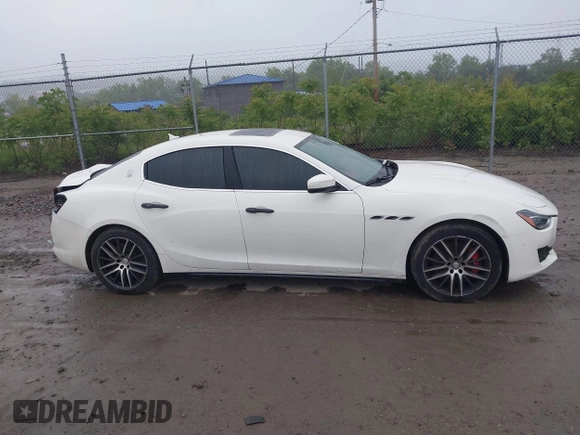 2018 Maserati Ghibli S Q4 z VIN ZAM57YTA5J1268683, wystawiony jako IAAI lot #42359671 z przebiegiem 54 981 mil mil oraz . Historia ofert i sprzedaży dostępna na DreamBid. Obrazek 13.