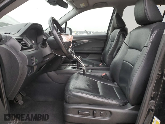 2019 Honda Pilot EX-L with VIN 5FNYF5H59KB030214, listed as a Copart auction lot 50930745 with 177,859 mi miles and Salvage title. Bid and sale history available at DreamBid. Image 7.