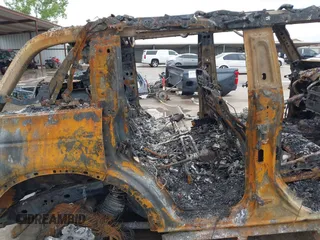 2022 Ford Bronco with VIN 1FMDE5DH5NLB78486, listed as a IAAI auction lot 42114033 with Not Provided miles and . Bid and sale history available at DreamBid. Image 8.